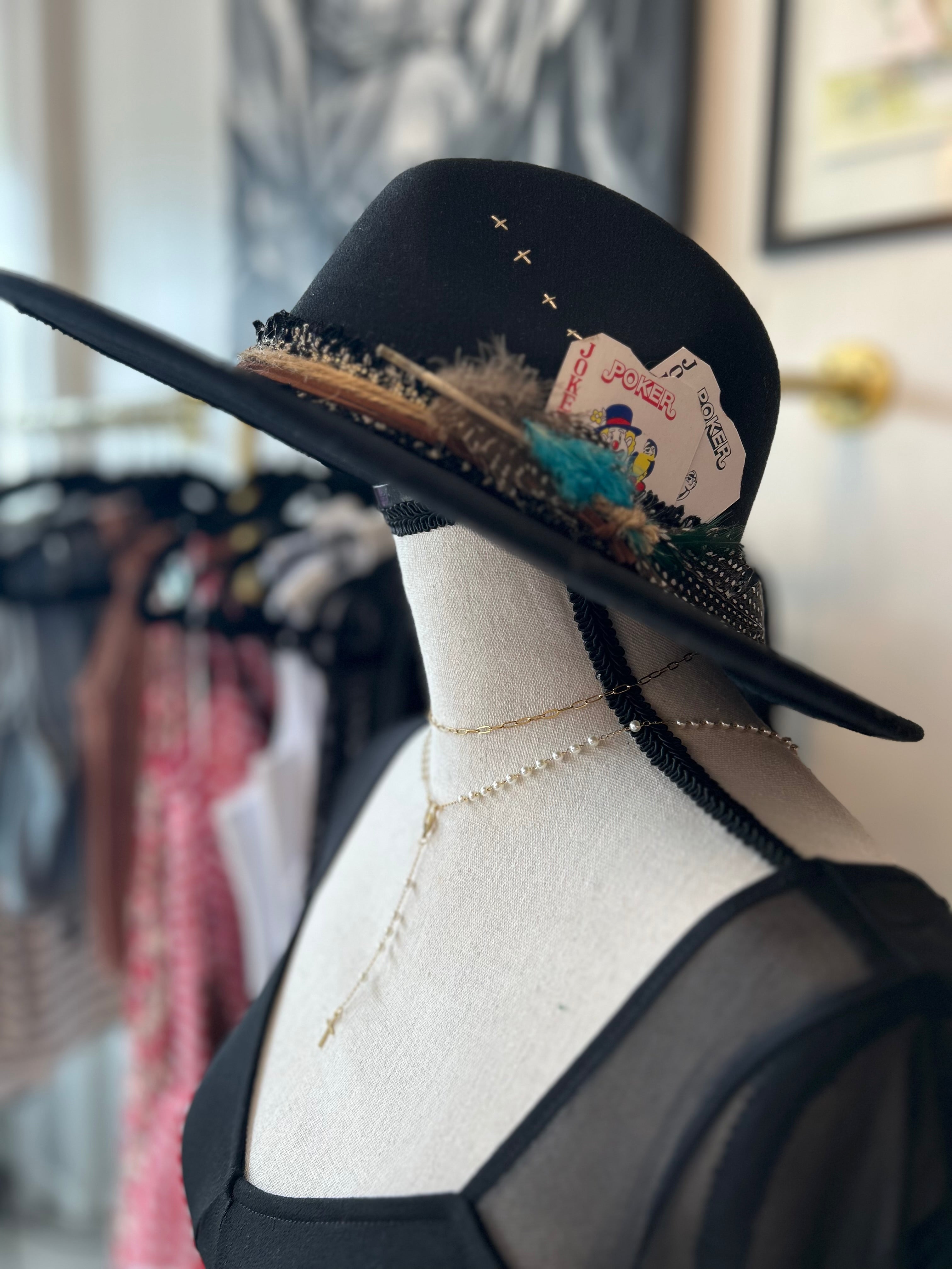Black wide brim fedora poker hat