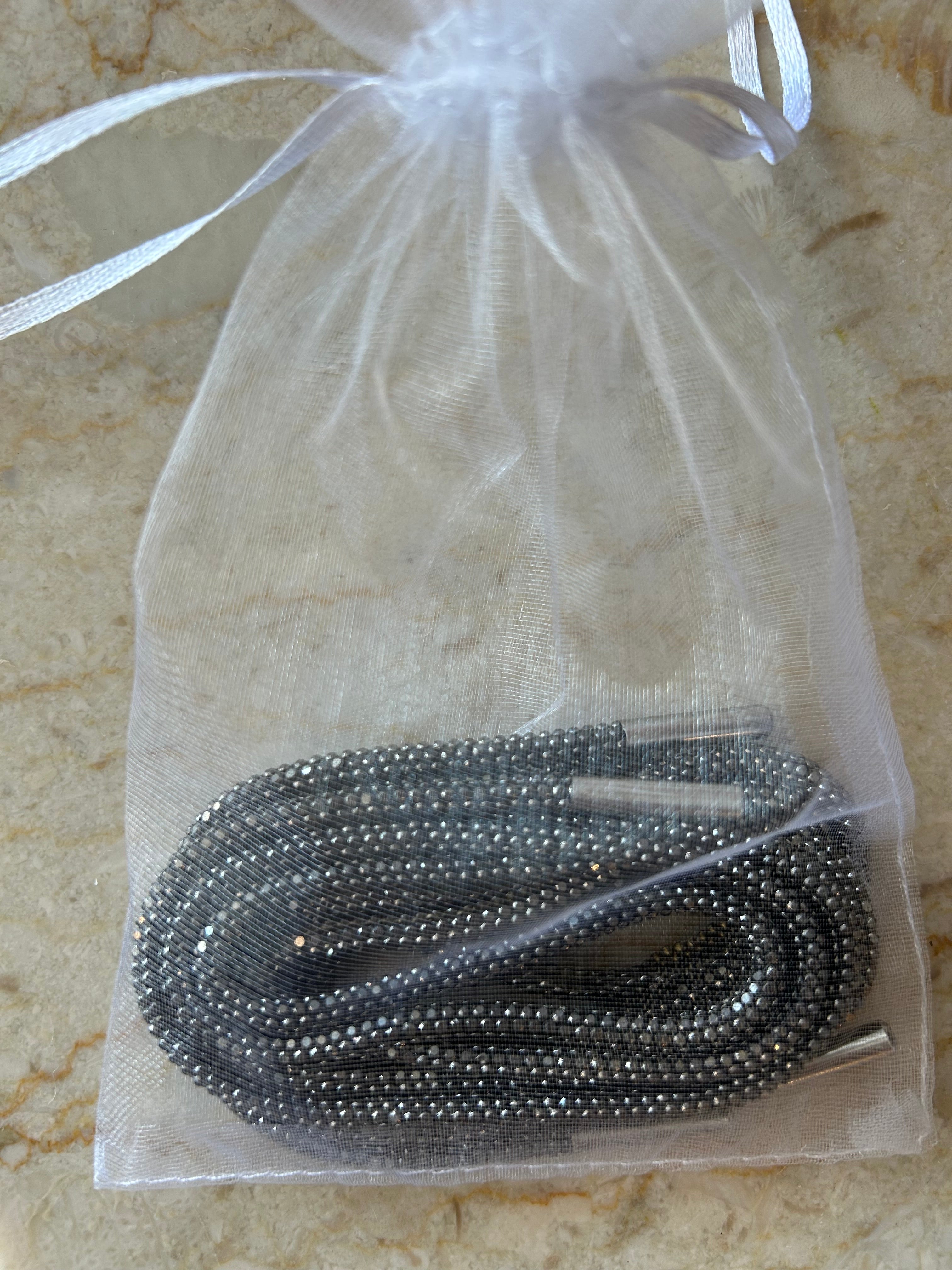Bedazzled shoelaces black