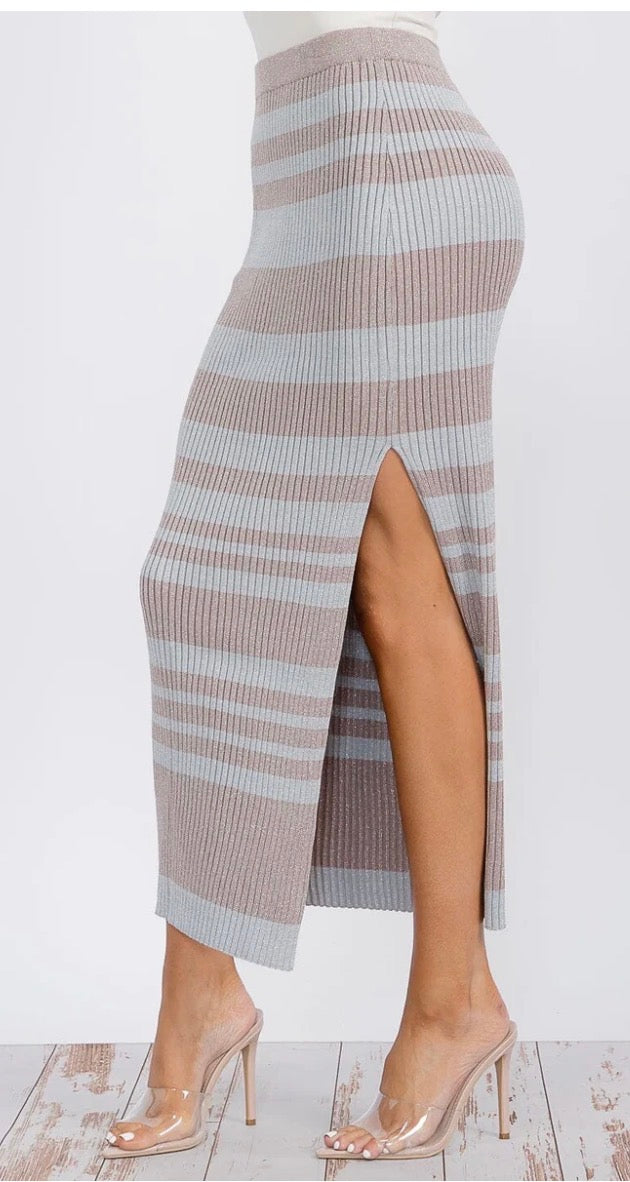 Stripped shimmer knit maxi skirt