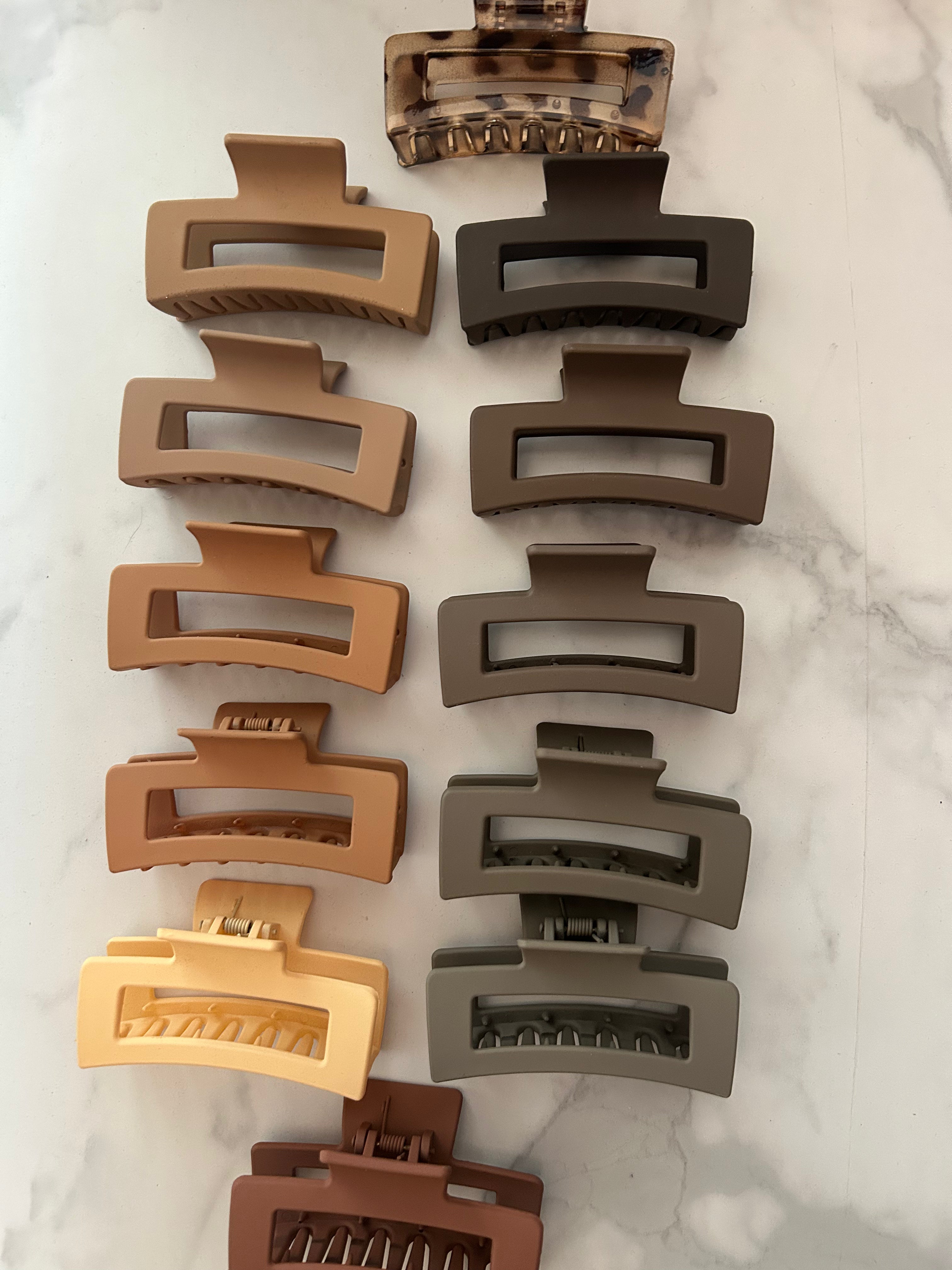 Assorted hairclips
