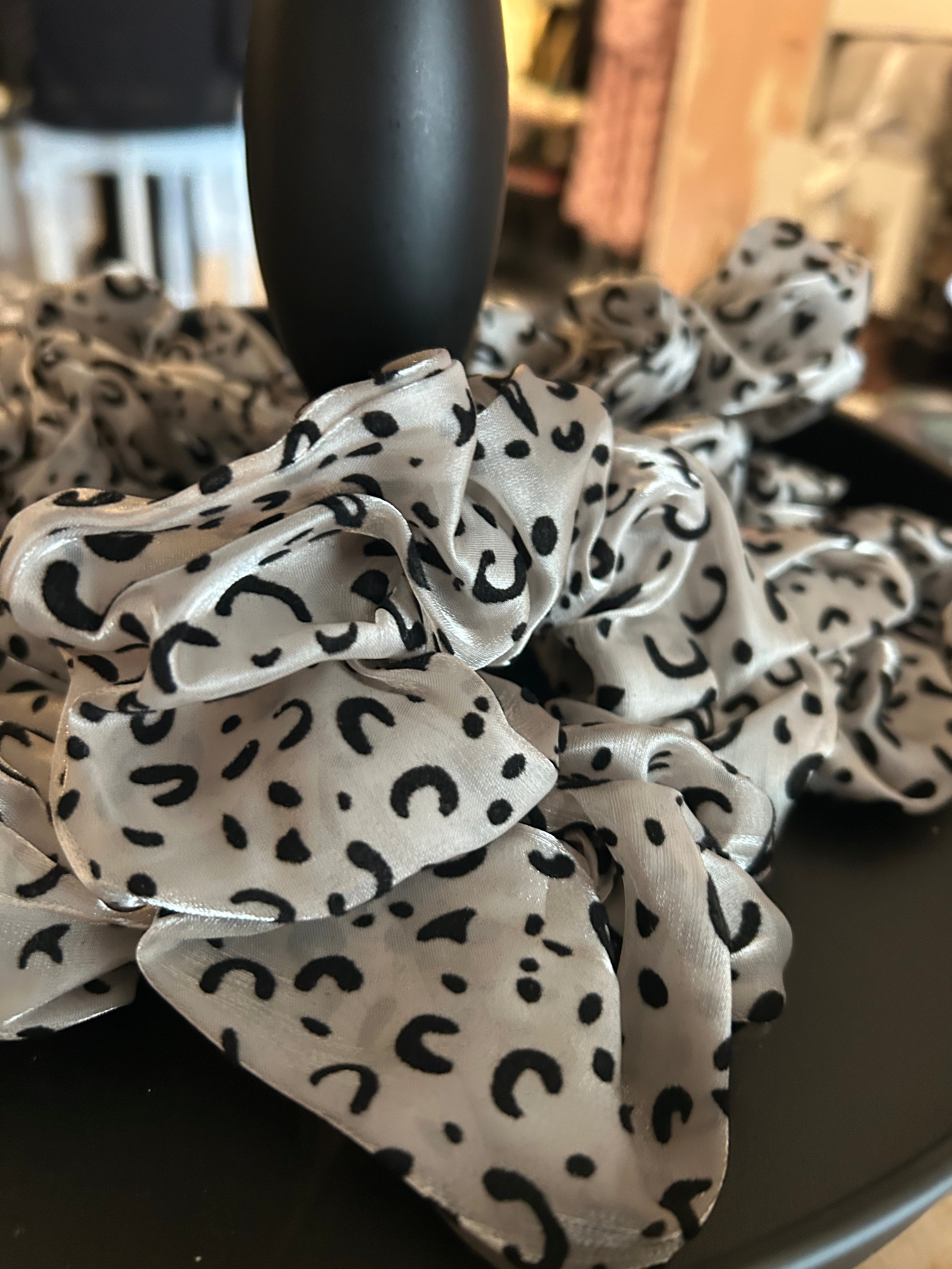 Light grey cheetah scrunchie
