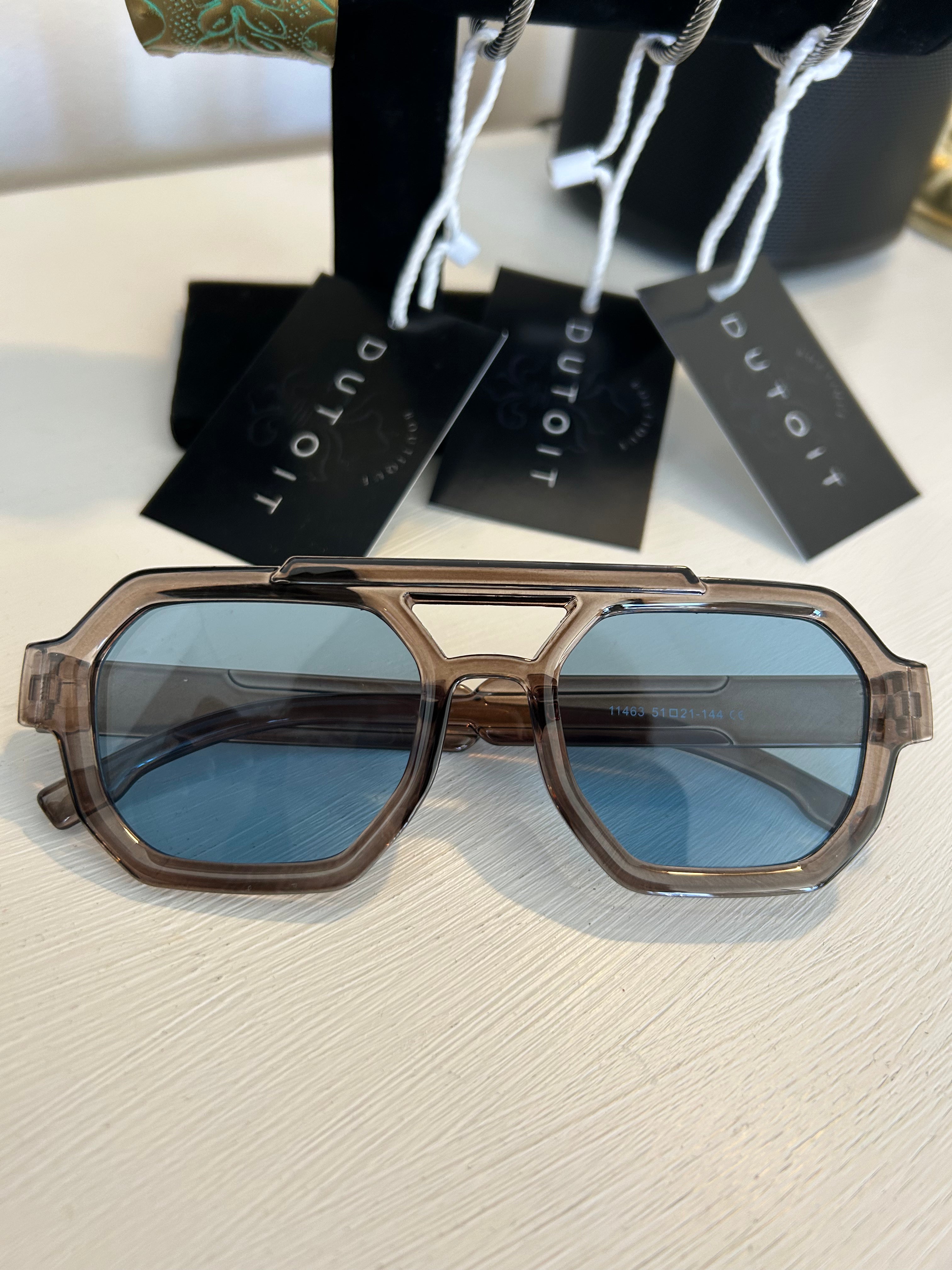 Blue | grey geometric tinted sunshades